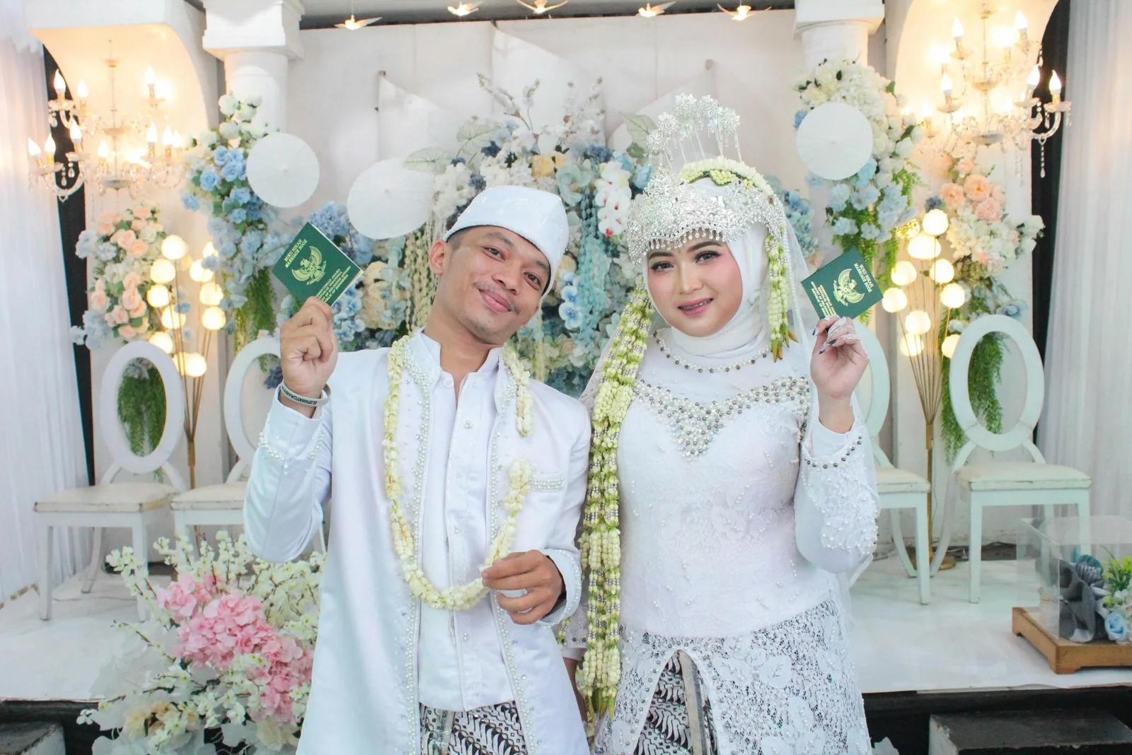 Diva dan David di hari pernikahan mereka